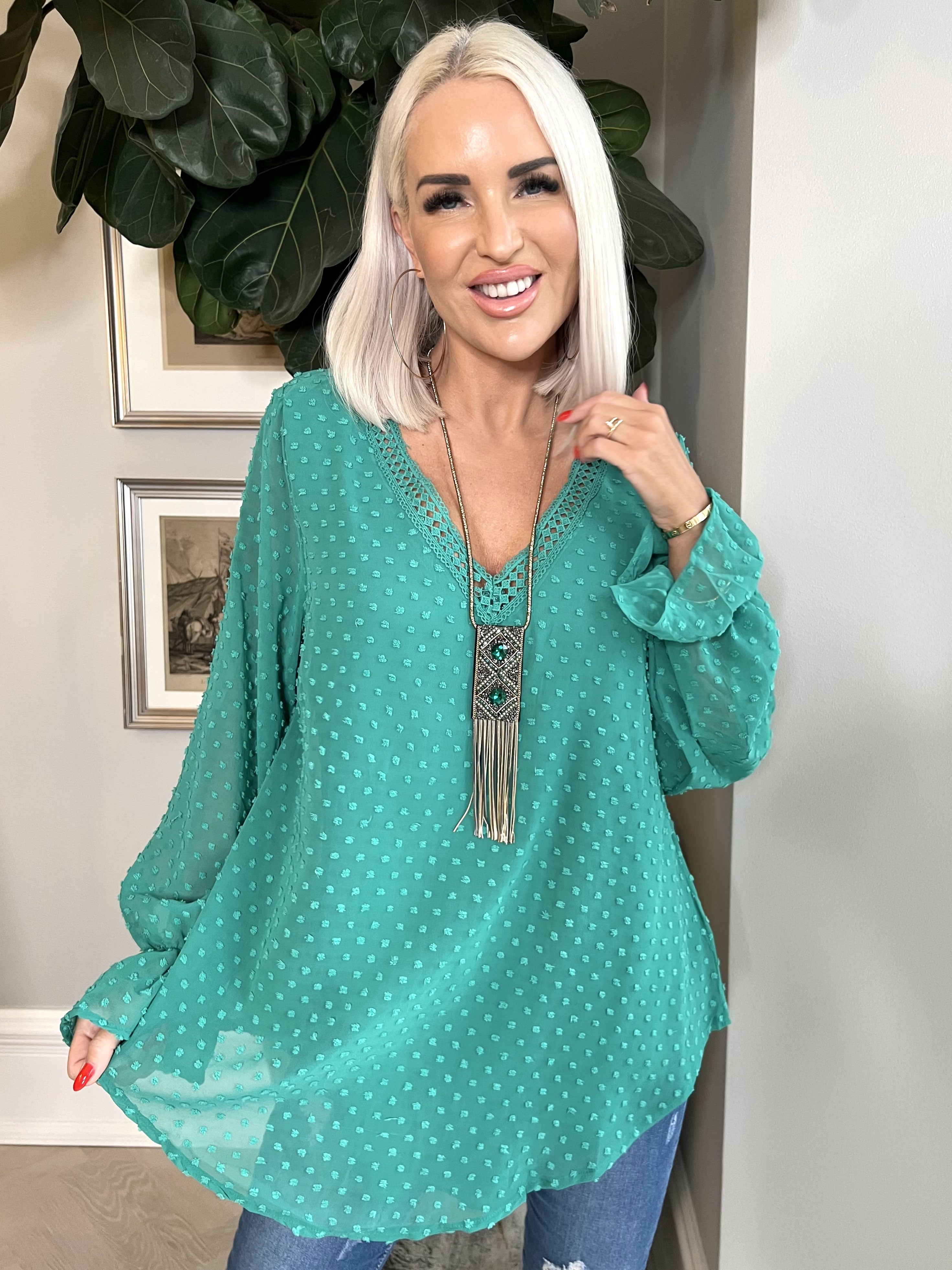 Vittoria - Sød tunika med broderinger og prikket stof